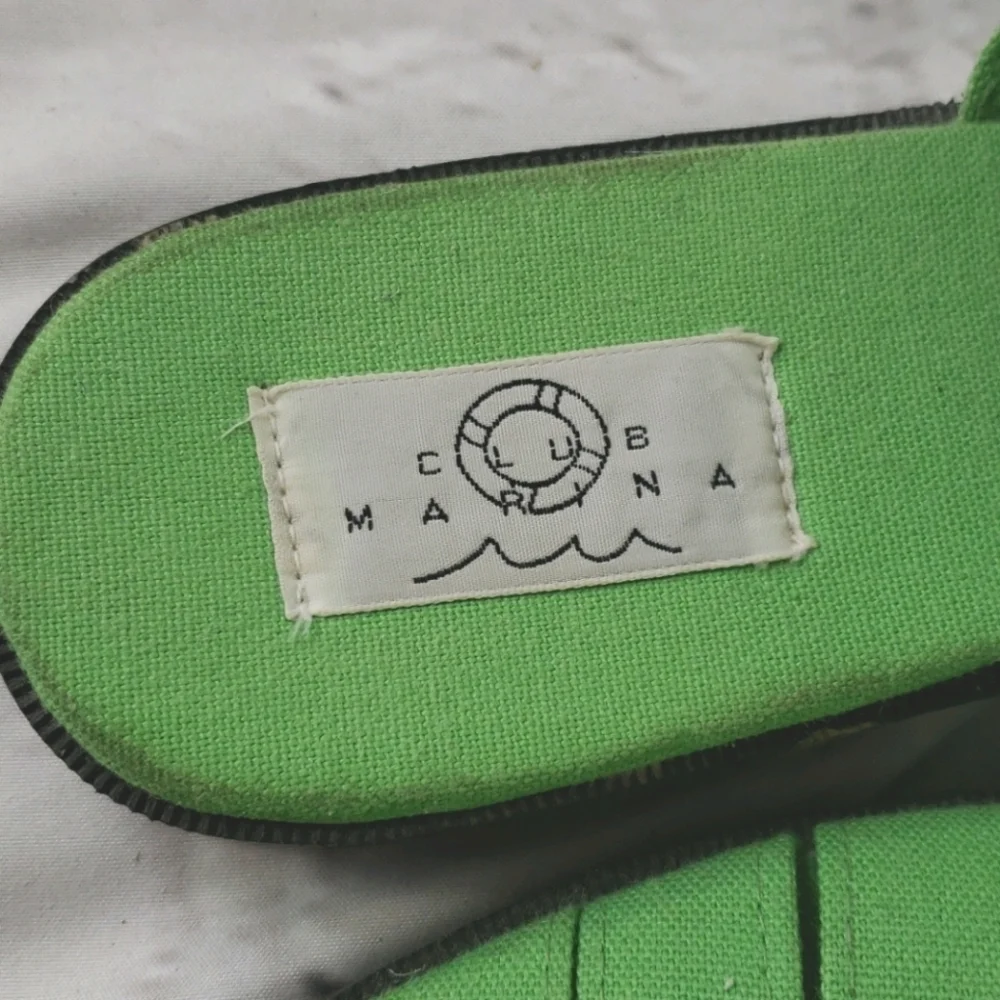 CLUB Marina Green Canvas Slip On Sandals 7.5 VGUC